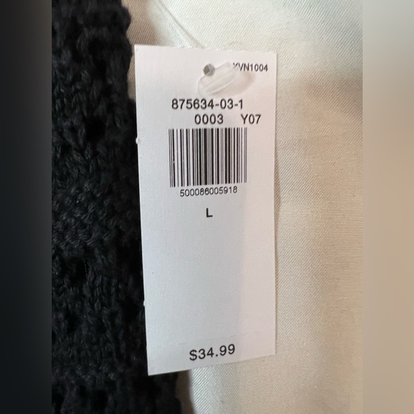 NWT Old Navy Black Crochet Tank Top - Picture 6 of 6